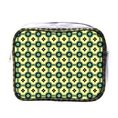 Thysiani Mini Toiletries Bag (one Side)