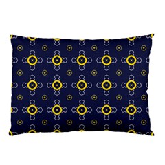 Tanheli Pillow Case by deformigo