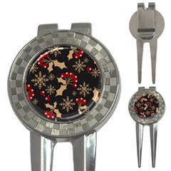 Christmas Pattern With Snowflakes Berries 3-in-1 Golf Divots