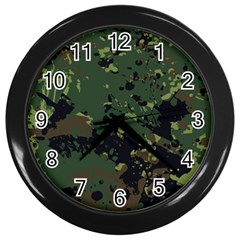 Military Background Grunge-style Wall Clock (black)