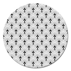 Black And White Art-deco Pattern Magnet 5  (round) by Dushan