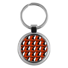  Bull In Comic Style Pattern - Mad Farming Animals Key Chain (round) by DinzDas
