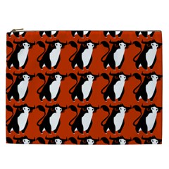  Bull In Comic Style Pattern - Mad Farming Animals Cosmetic Bag (xxl) by DinzDas