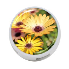 Yellow Flowers 4-Port USB Hub (One Side)