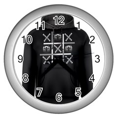 Tic Tac Monster Wall Clock (silver)