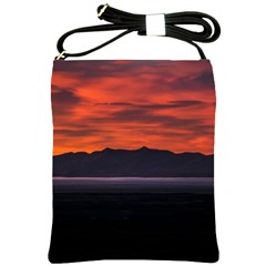 Las Aguilas Viewpoint, El Chalten, Argentina Shoulder Sling Bag by dflcprintsclothing