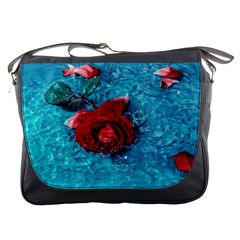 Red Roses In Water Messenger Bag