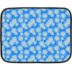 Hydrangea Blue Glitter Round Fleece Blanket (mini)