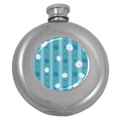 Gardenia Flowers White Blue Round Hip Flask (5 Oz)