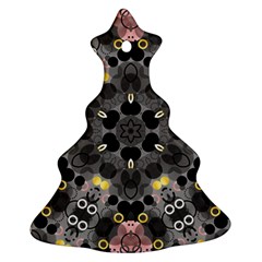 Abstract Geometric Kaleidoscope Ornament (Christmas Tree) 