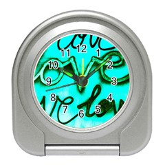  Graffiti Love Travel Alarm Clock