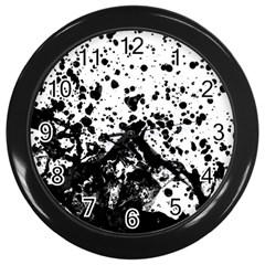 Black And White Abstract Liquid Design Wall Clock (black) by dflcprintsclothing