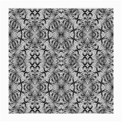 Black And White Ornate Pattern Medium Glasses Cloth by dflcprintsclothing