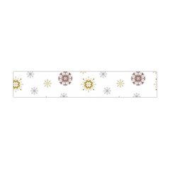 Magic Snowflakes Flano Scarf (Mini)