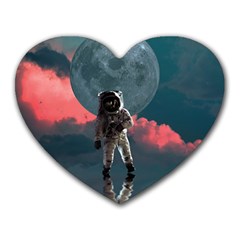 Astronaut-moon-space-nasa-planet Heart Mousepads