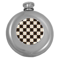 Illustration Checkered Pattern Decoration Round Hip Flask (5 Oz)