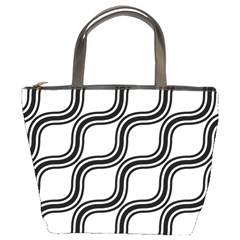 Diagonal-black White Bucket Bag by nateshop