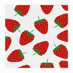 Seamless-pattern-fresh-strawberry Medium Glasses Cloth by Jancukart