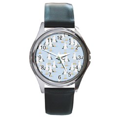 Cute-seagulls-seamless-pattern-light-blue-background Round Metal Watch