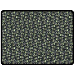 Robot Skull Extreme Close Up Fleece Blanket (large)  by dflcprintsclothing