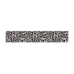 Black Cheetah Skin Flano Scarf (Mini)