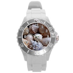 Beautiful Seashells  Round Plastic Sport Watch (l) by StarvingArtisan