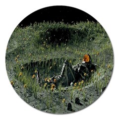 Astronaut Lying In Flowers Fantasy Magnet 5  (Round)