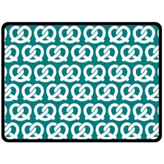 Teal Pretzel Illustrations Pattern Fleece Blanket (Large)