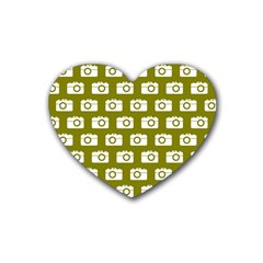 Modern Chic Vector Camera Illustration Pattern Rubber Heart Coaster (4 Pack) by GardenOfOphir