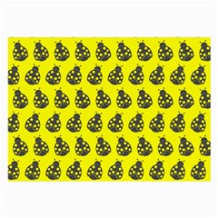 Ladybug Vector Geometric Tile Pattern Large Glasses Cloth (2 Sides)