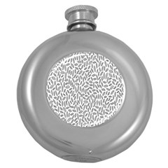 Leaves-011 Round Hip Flask (5 oz)