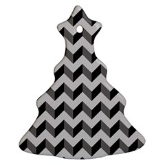 Modern Retro Chevron Patchwork Pattern Christmas Tree Ornament (Two Sides)