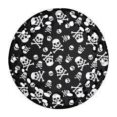 Skull-crossbones-seamless-pattern-holiday-halloween-wallpaper-wrapping-packing-backdrop Ornament (round Filigree)