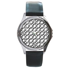 Diagonal-stripe-pattern Round Metal Watch by Semog4