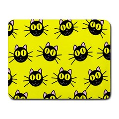 Cats Heads Pattern Design Small Mousepad
