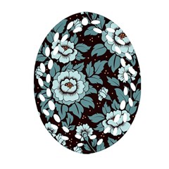 Vintage Floral Pattern Blue Damask Pattern Blue Vintage Ornament (Oval Filigree)