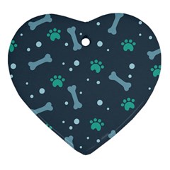 Bons Foot Prints Pattern Background Ornament (heart)