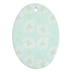 Mazipoodles Bold Daisies Spearmint Ornament (oval)