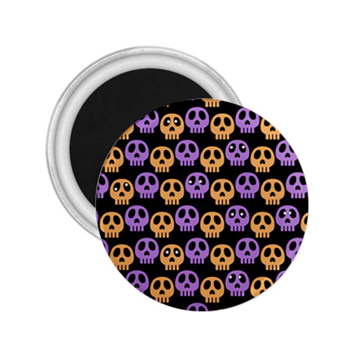 Halloween Skull Pattern 2.25  Magnets