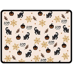 Cat Halloween Pattern Fleece Blanket (large) by Ndabl3x