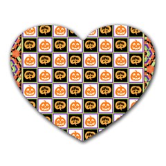 Chess Halloween Pattern Heart Mousepad by Ndabl3x
