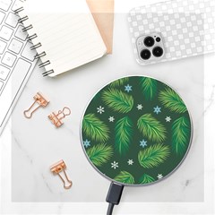 Leaves Snowflake Pattern Holiday Wireless Fast Charger(white) by Pakjumat