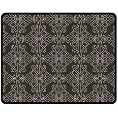 Line Geometry Pattern Geometric Fleece Blanket (Medium)