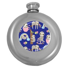 Hand Drawn Cute Sloth Pattern Background Round Hip Flask (5 Oz)