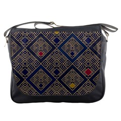 Pattern Flower Design Messenger Bag