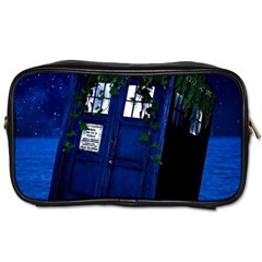 Stuck Tardis Beach Doctor Who Police Box Sci-fi Toiletries Bag (one Side) by Cendanart