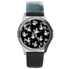 Crane Pattern Bird Animal Round Metal Watch