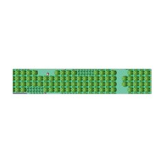 Green Retro Games Pattern Premium Plush Fleece Scarf (mini)