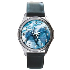 Dolphin Swimming Sea Ocean Round Metal Watch