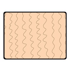 Lines Pattern Wiggly Minimal Print Fleece Blanket (small)